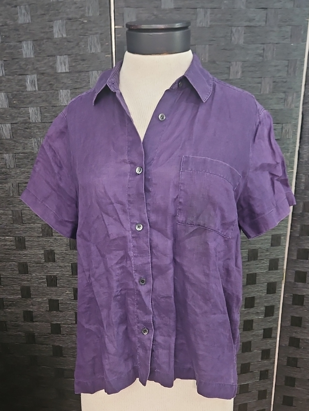 Ann Taylor Purple 100% LinenShort-Sleeve Button-Up Shirt Size Small